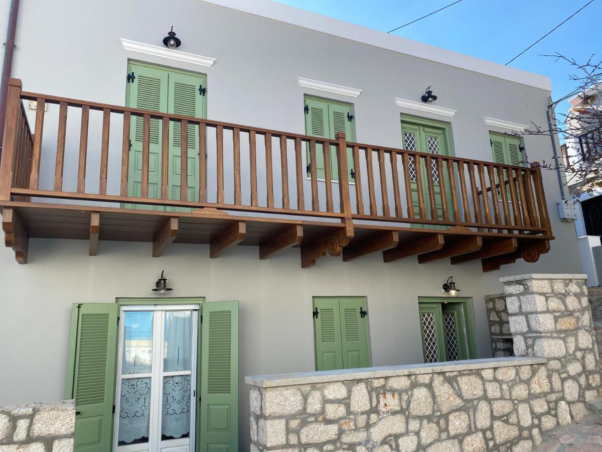 Luca'S Houses Chalki Town Exterior foto